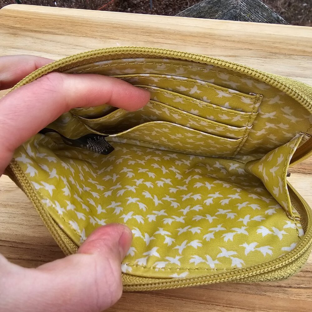 FOSSIL Mini Wristlet Wallet Clutch Printed Coated Canvas Pre-owned - Picture 7 of 7